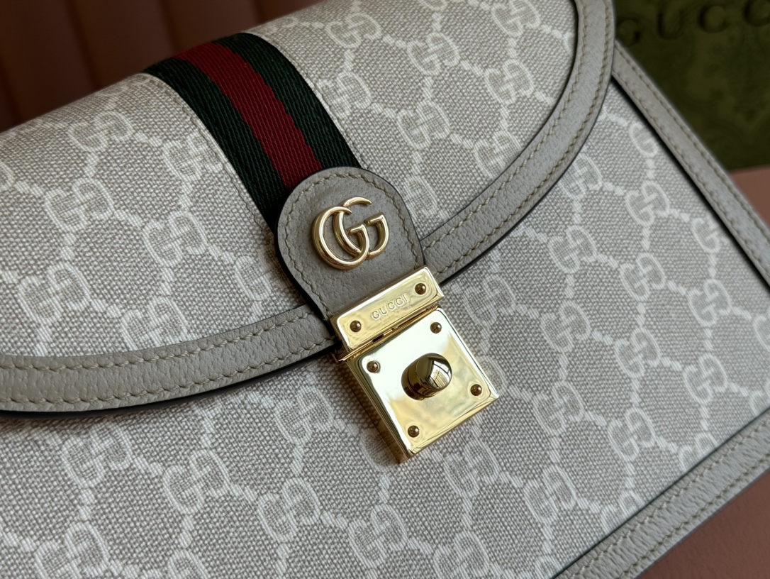 Gucci Satchel Bags